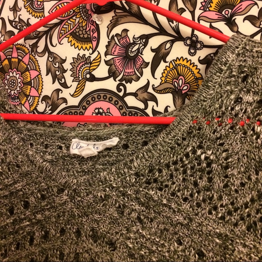 Sweater - Picture 3 of 4
